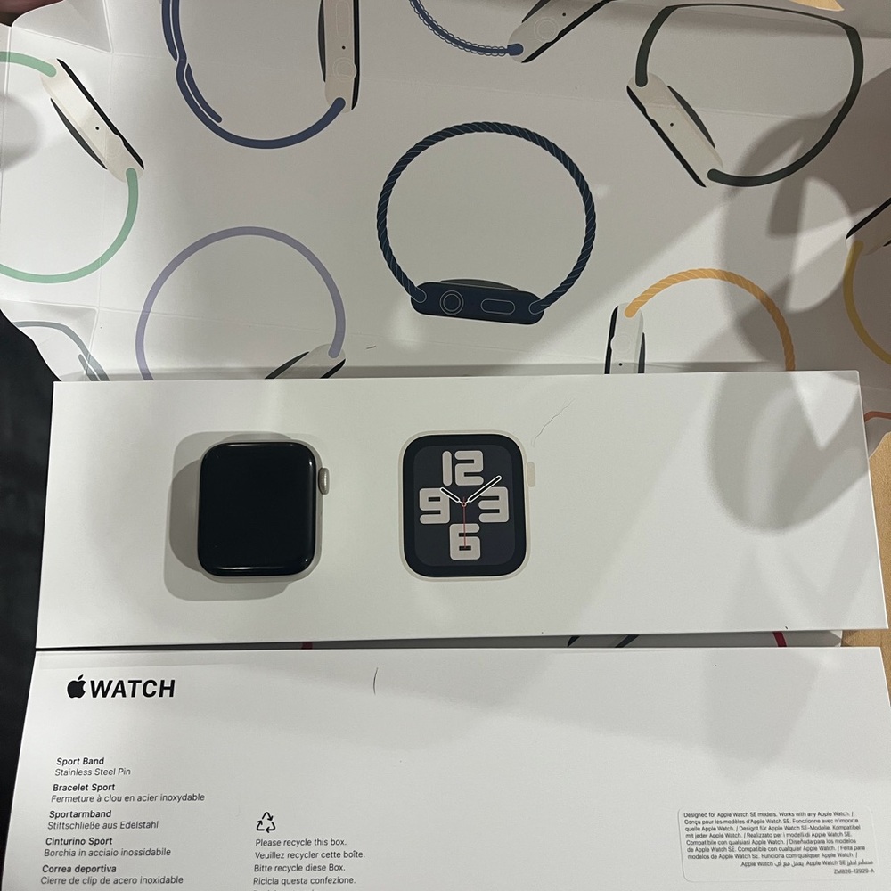 Apple Smartwatch SE 2nd Gen - Starlight 40mm